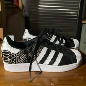 Adidas Superstar